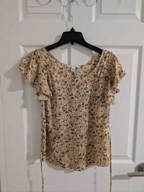 Banana Republic 100% Silk Floral Ruffle Sleeve Blouse Old Money Quiet Luxury XSP